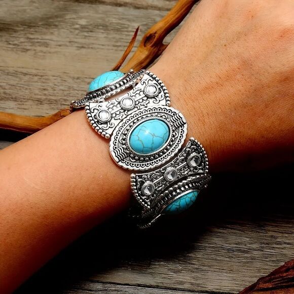 Turquoise and Silver Elastic Bracelet Vintage An Antique Silvery Bangle Bracelet - Picture 1 of 5
